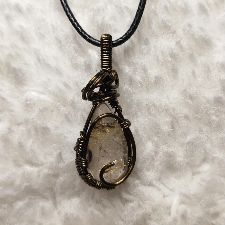 CHEFFY Golden Rutilated Quartz Pendant -Bronze Wire Wrapped - Natural Crystal Necklace (39.4mm)