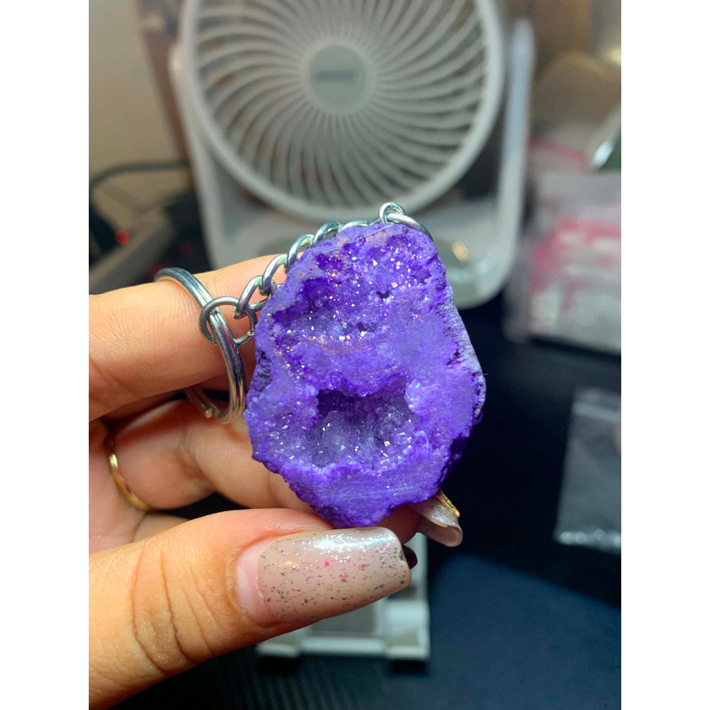 CHEFFY Purple Chalcedony / Agate Crystal Keychain – Authentic Raw Mineral Bag Charm & Healing Stone