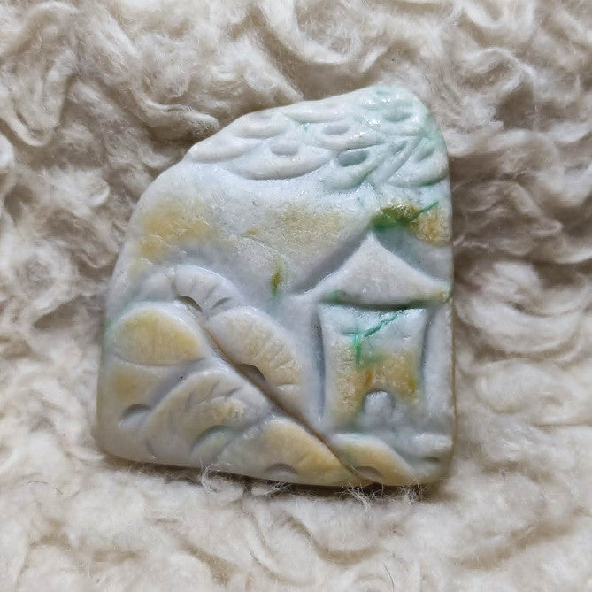 CHEFFY Authentic Grade A Jadeite Natural Jade Crystal Healing Stone [68.92g]