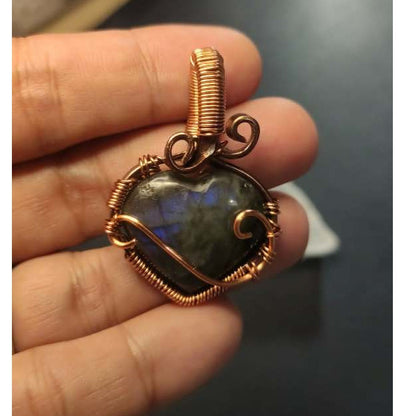 CHEFFY Heart Labra Wire Wrap Pendant