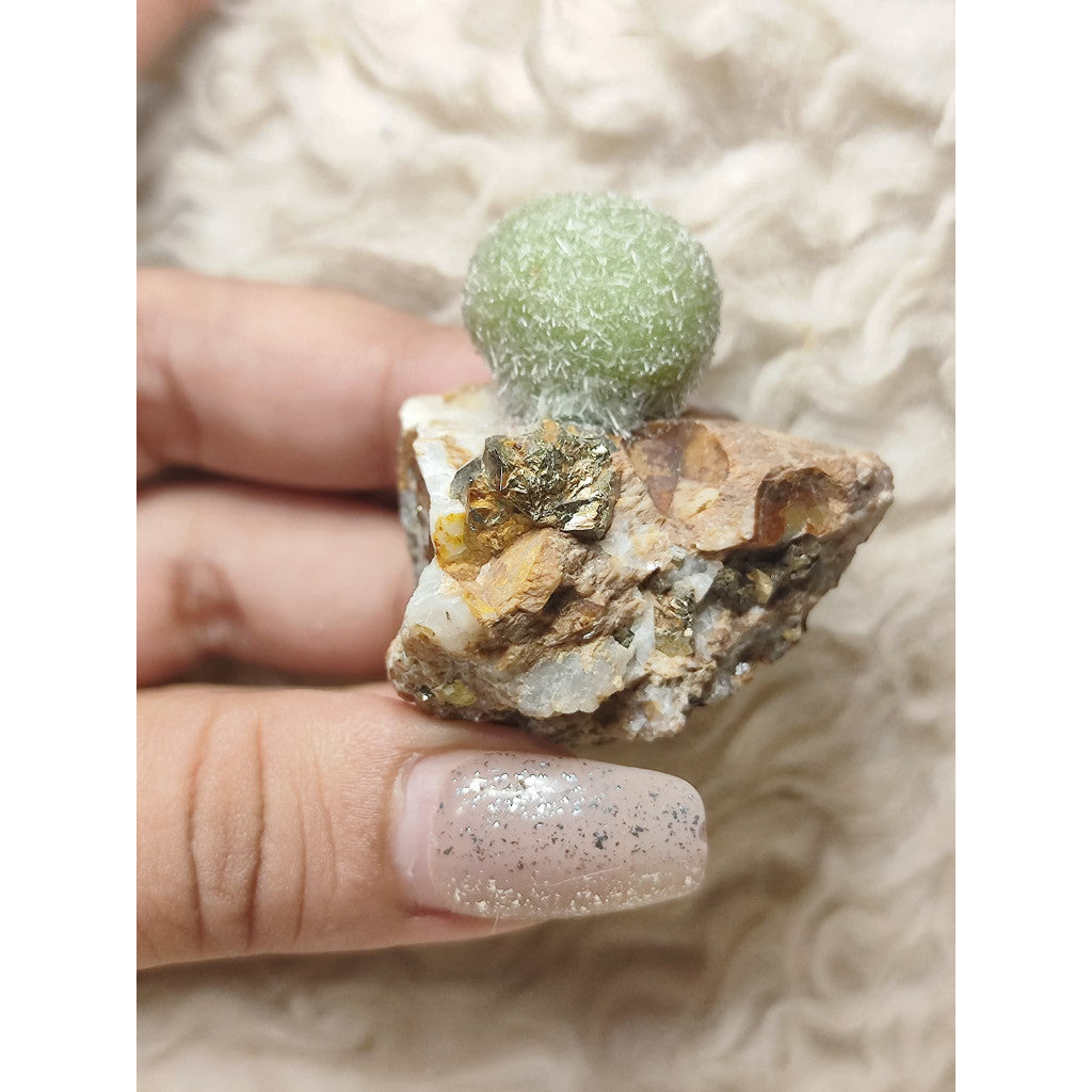 CHEFFY Rare Pyromorphite Specimen - Natural Crystal Cluster - Home Decor