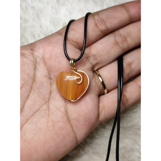 CHEFFY Carnelian Heart  Wire Wrap Pendant