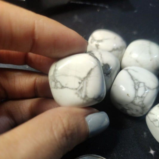 CHEFFY Howlite Crystal Gemstone Tumbled